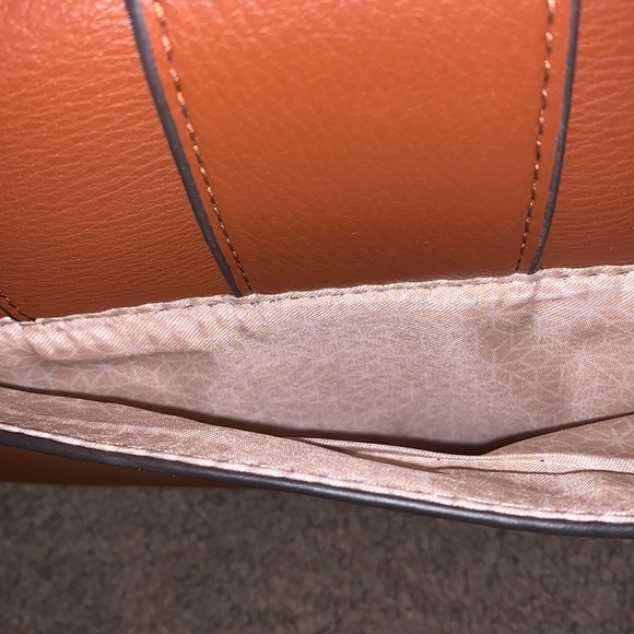 Time & Tru Shoulder Mia Bag - Picture 6 of 8